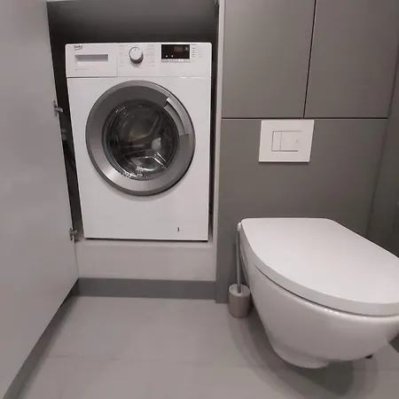 דירה Urban Oasis With A Garage *