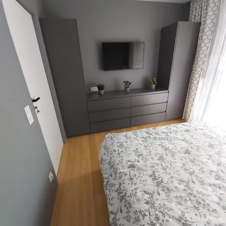 Urban Oasis With A Garage *