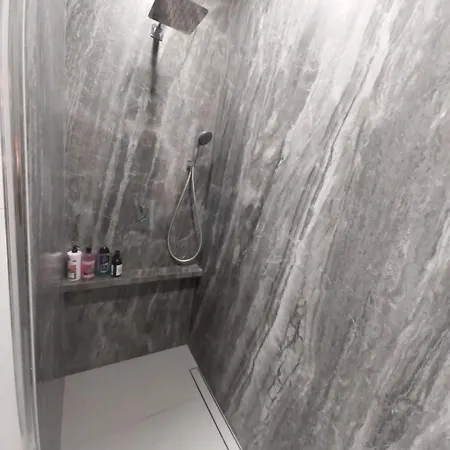 Urban Oasis With A Garage *