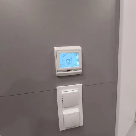 Urban Oasis With A Garage Lägenhet *