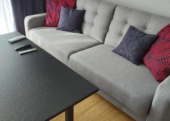 Urban Oasis With A Garage דירה