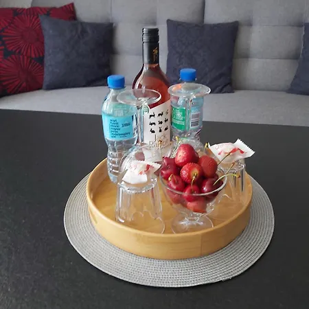 アパート Urban Oasis With A Garage